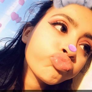 Meet your Posher, Luz